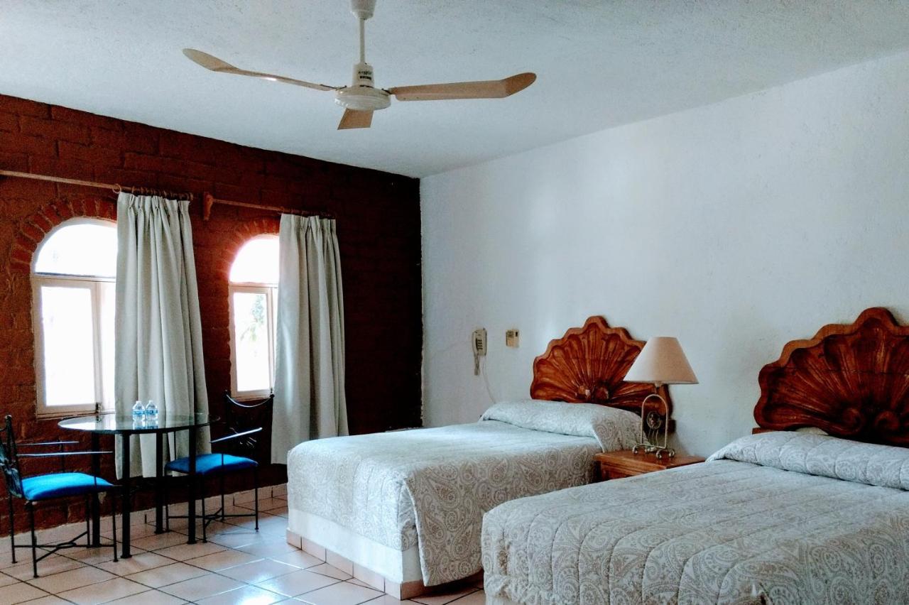 Parador De Manolos Hotel Cuernavaca Extérieur photo